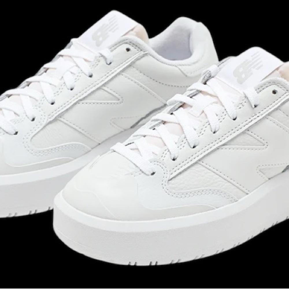 NWT No Box New Balance CT302 (CT302LA) Triple White
Size 11 1/2
